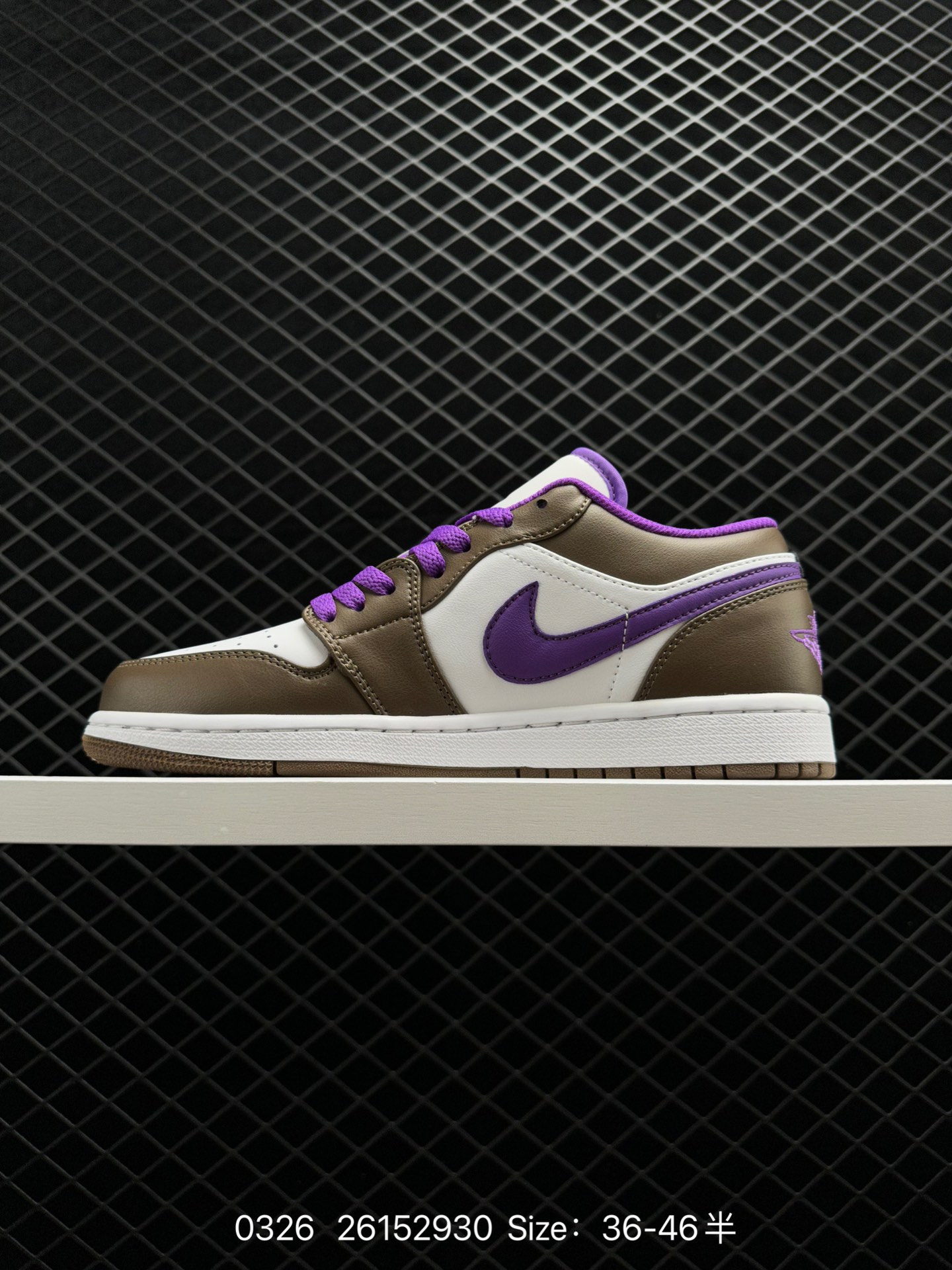 Air Jordan 1 Low “Black Toe”